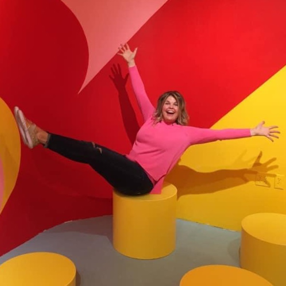 Meet your Posher, Crystal